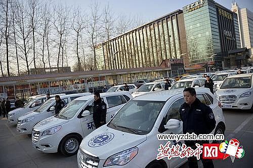 燕趙都市網(wǎng):石家莊40輛新能源電動(dòng)環(huán)境執(zhí)法車(chē)上路執(zhí)法
